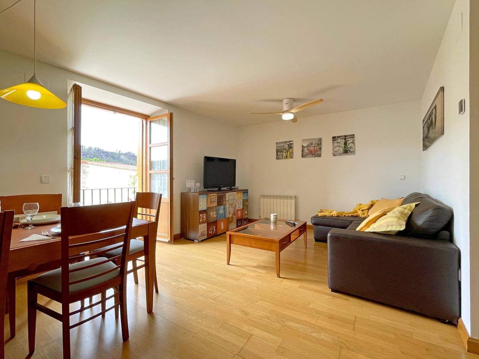 Apartamentos Puente la Reina Dış mekan fotoğraf